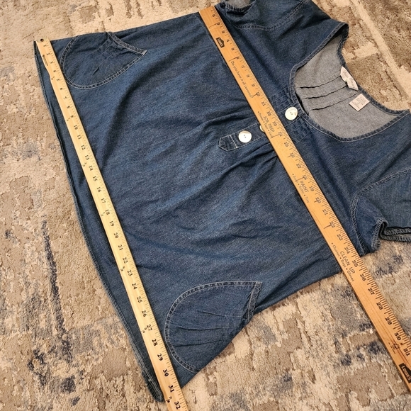 Quizz Woman Trends chambray short sleeve top. Pockets. Mother of pearl. Size 20. - Picture 15 of 16